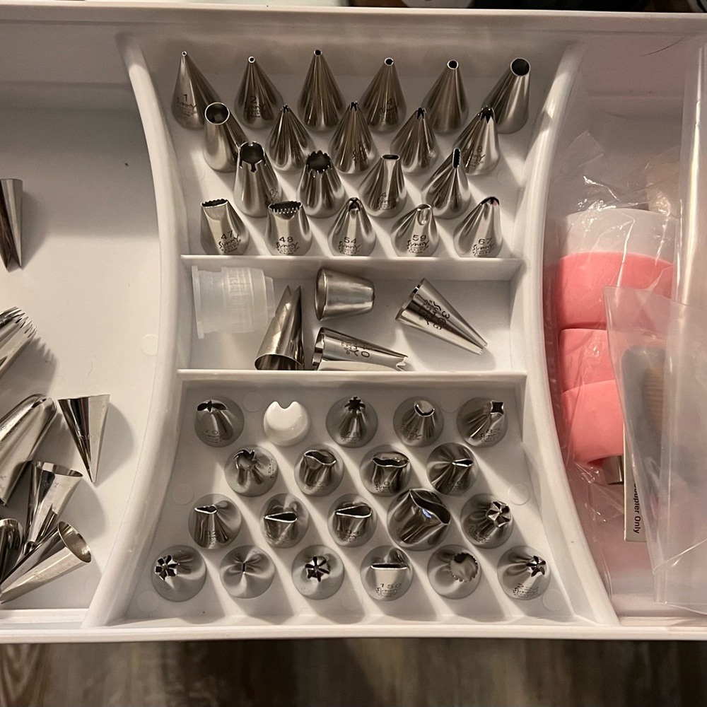 Decorator Preferred Cake Decorating Set, 48-Piece Cake Decorating Tips - Picture 2 of 4